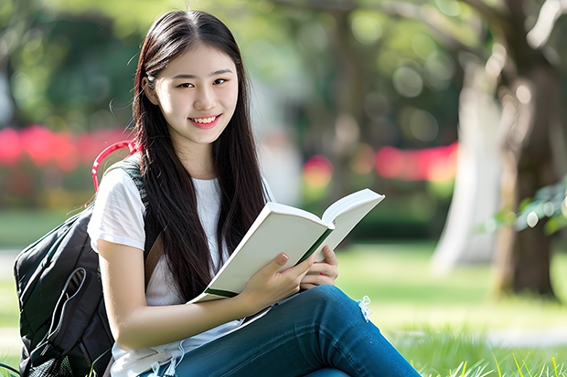 华东师范大学和西藏藏医药大学哪个学校好 录取分数线对比